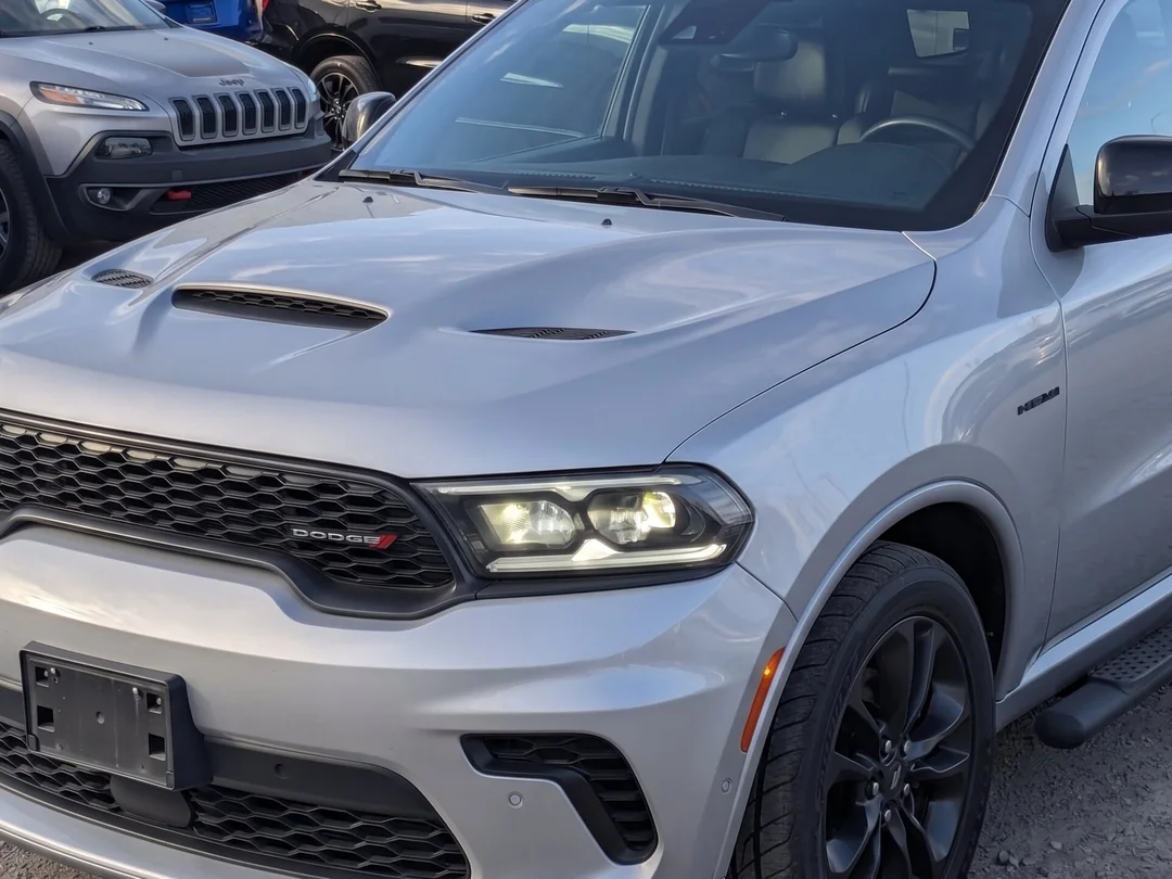 Certified Used 2024 triple nickel Dodge R/T Plus - - AWD - Blacktop Pkg - Fold N Tumble 2nd row - Nappa Leather & More! image 9