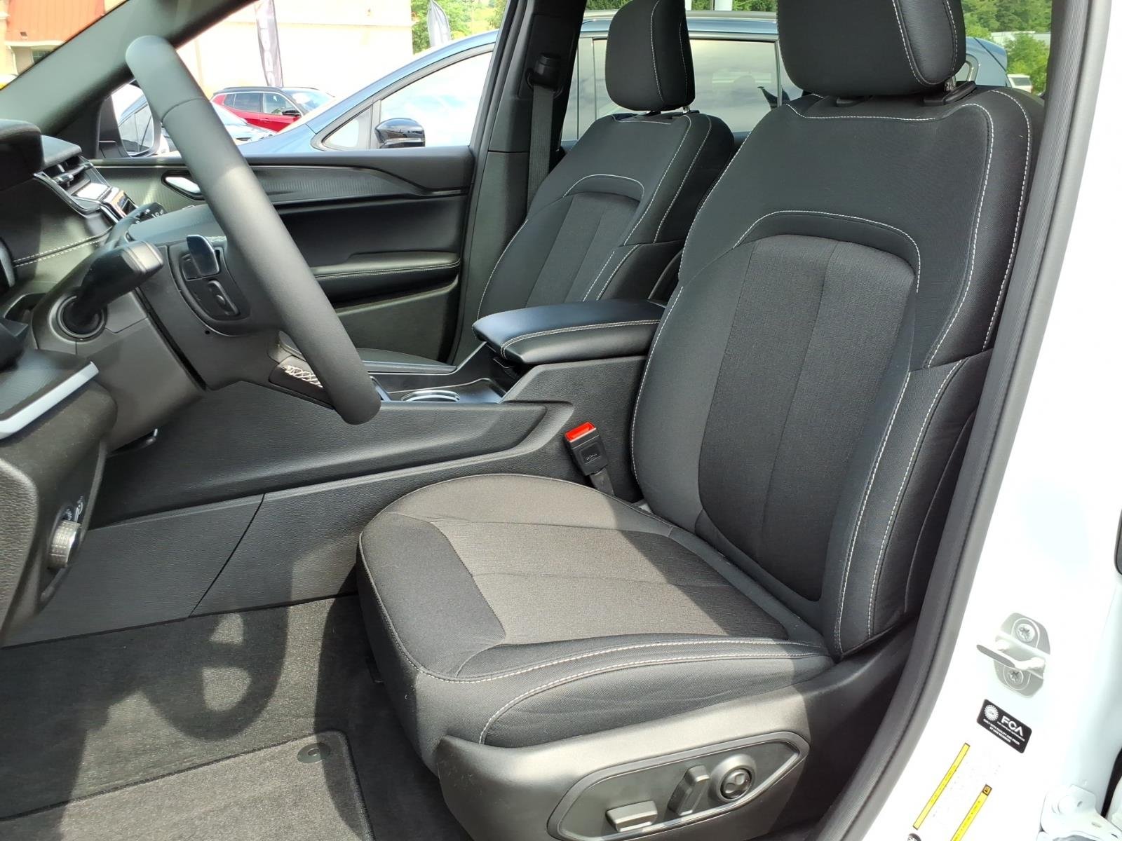 Certified Used 2024 Bright White Clear Coat Jeep Laredo X image 9