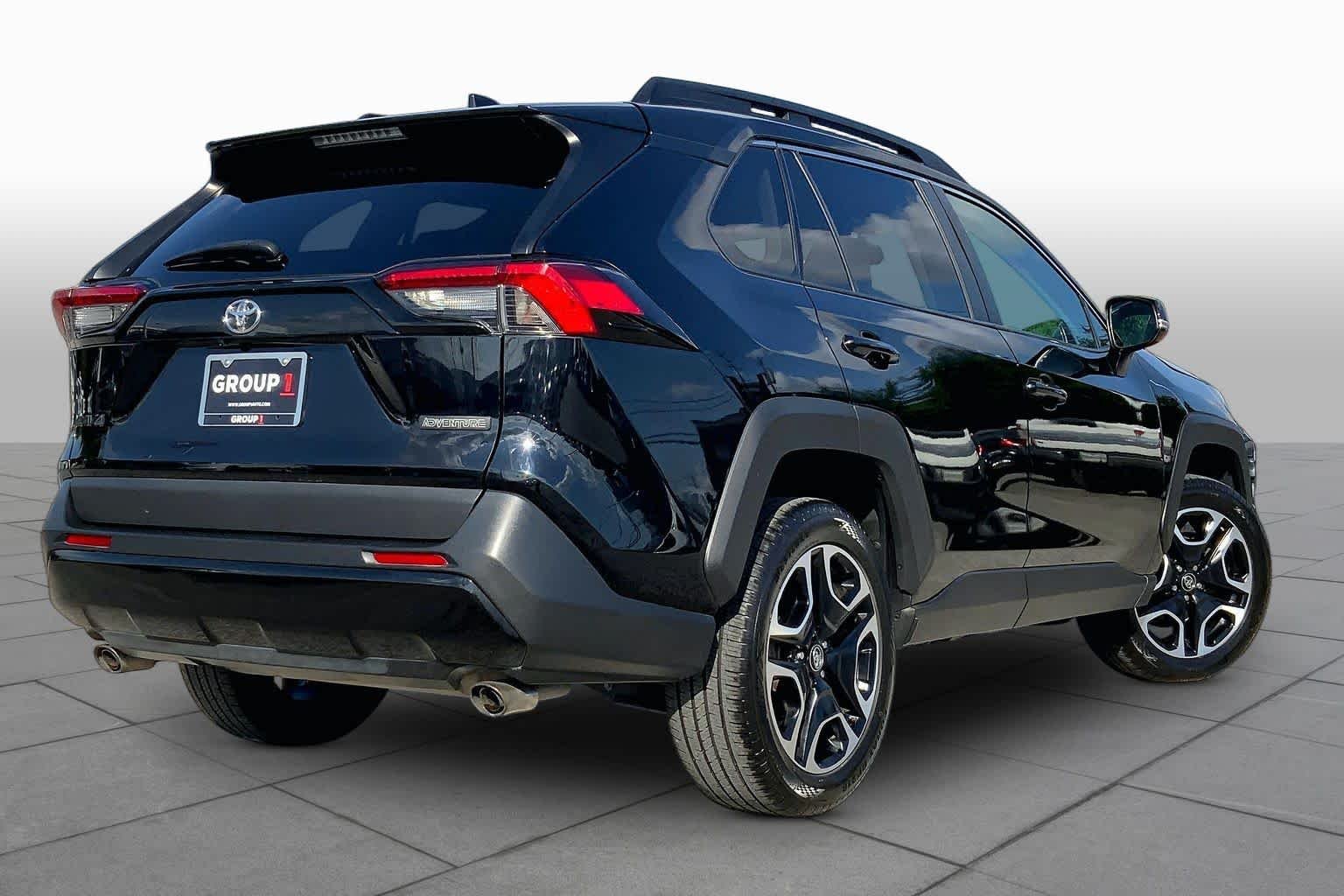 Used 2021 Midnight Black Metallic Toyota Adventure image 13