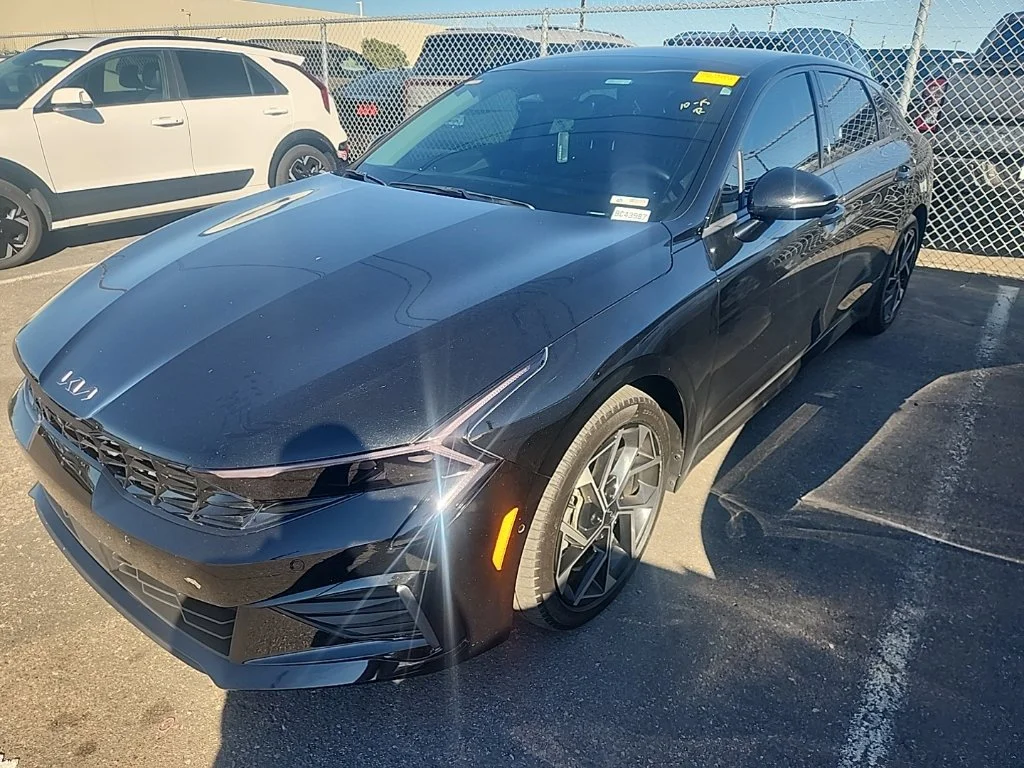 Certified Used 2025 Black Kia EX image 3