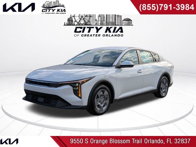 New 2026 Snow White Pearl Kia LX image 1