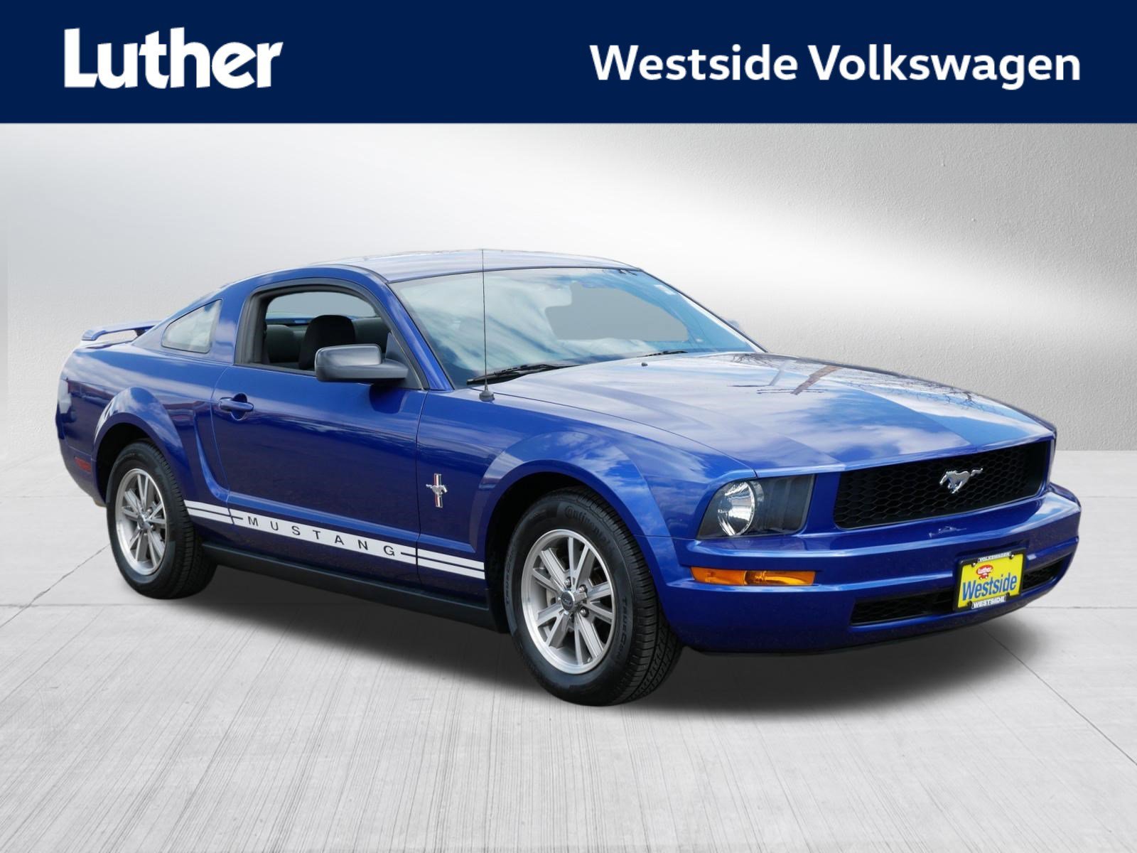 2005 Ford Mustang Deluxe