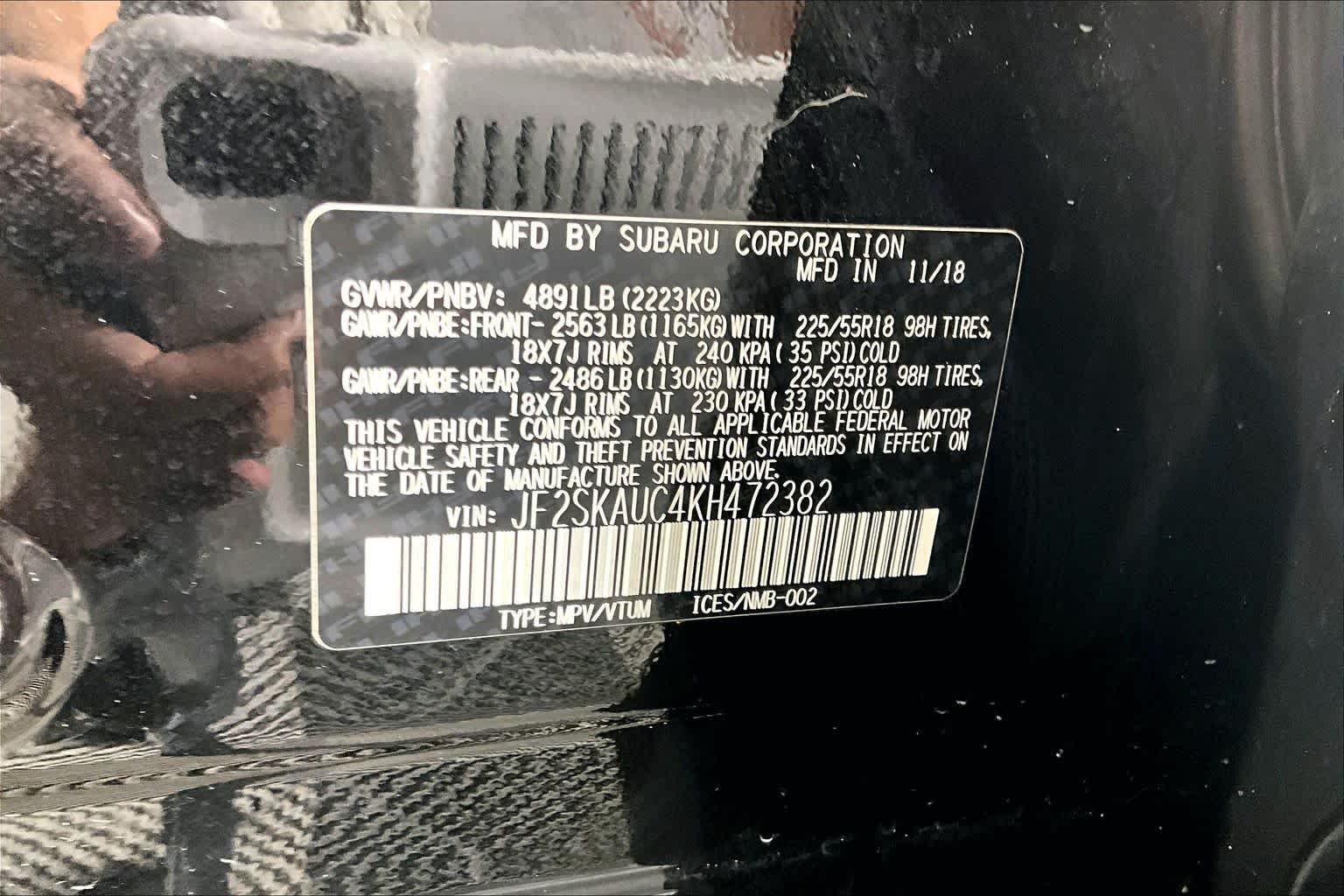 Used 2019 Crystal Black Silica Subaru Limited image 32