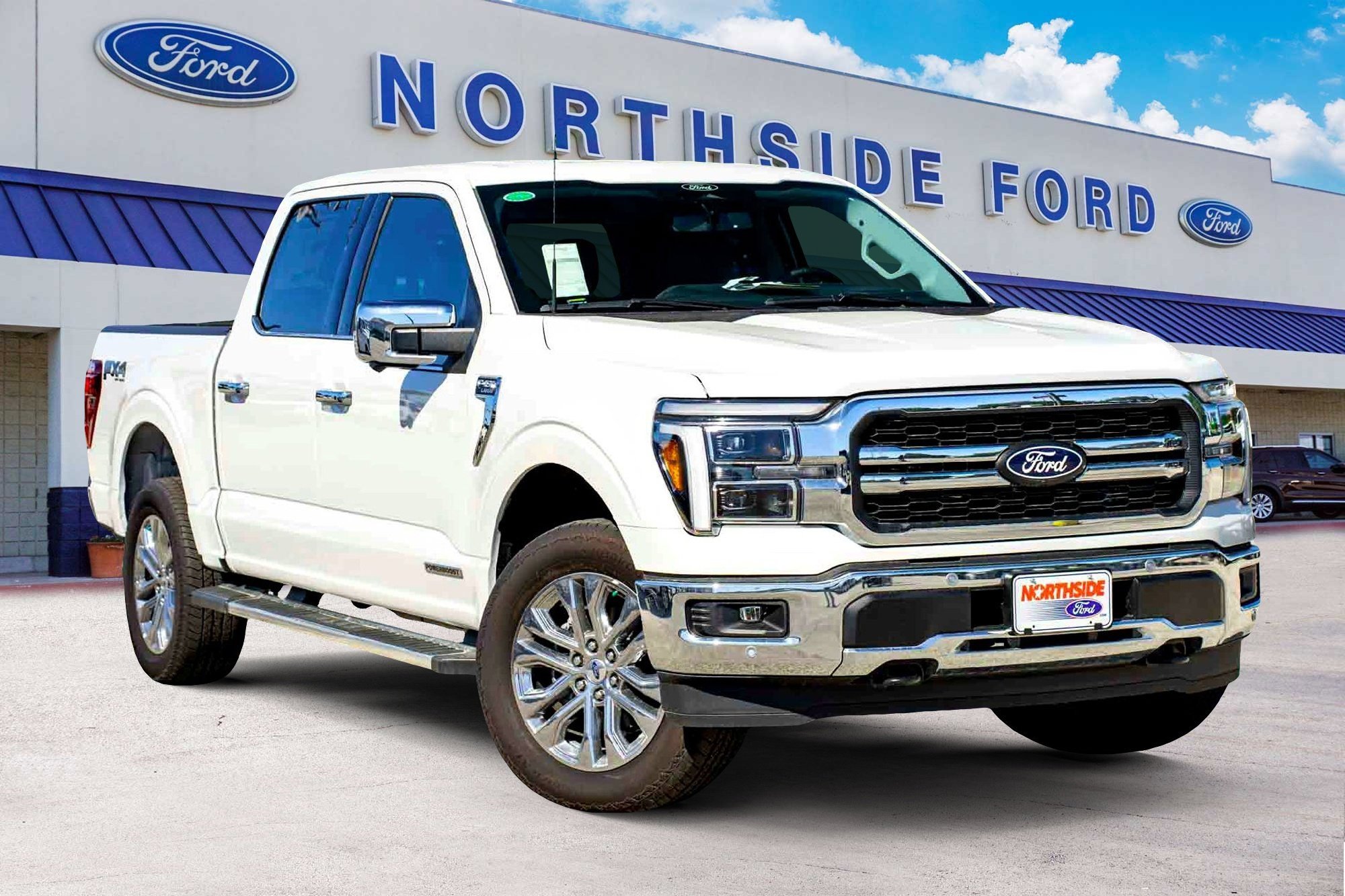 New 2025 Star White Metallic Tri-Coat Ford LARIAT image 1