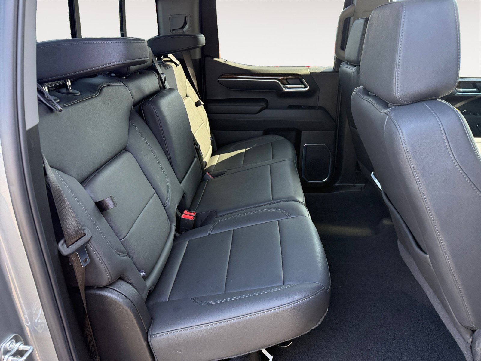 Used 2025 Sterling GMC Elevation image 18