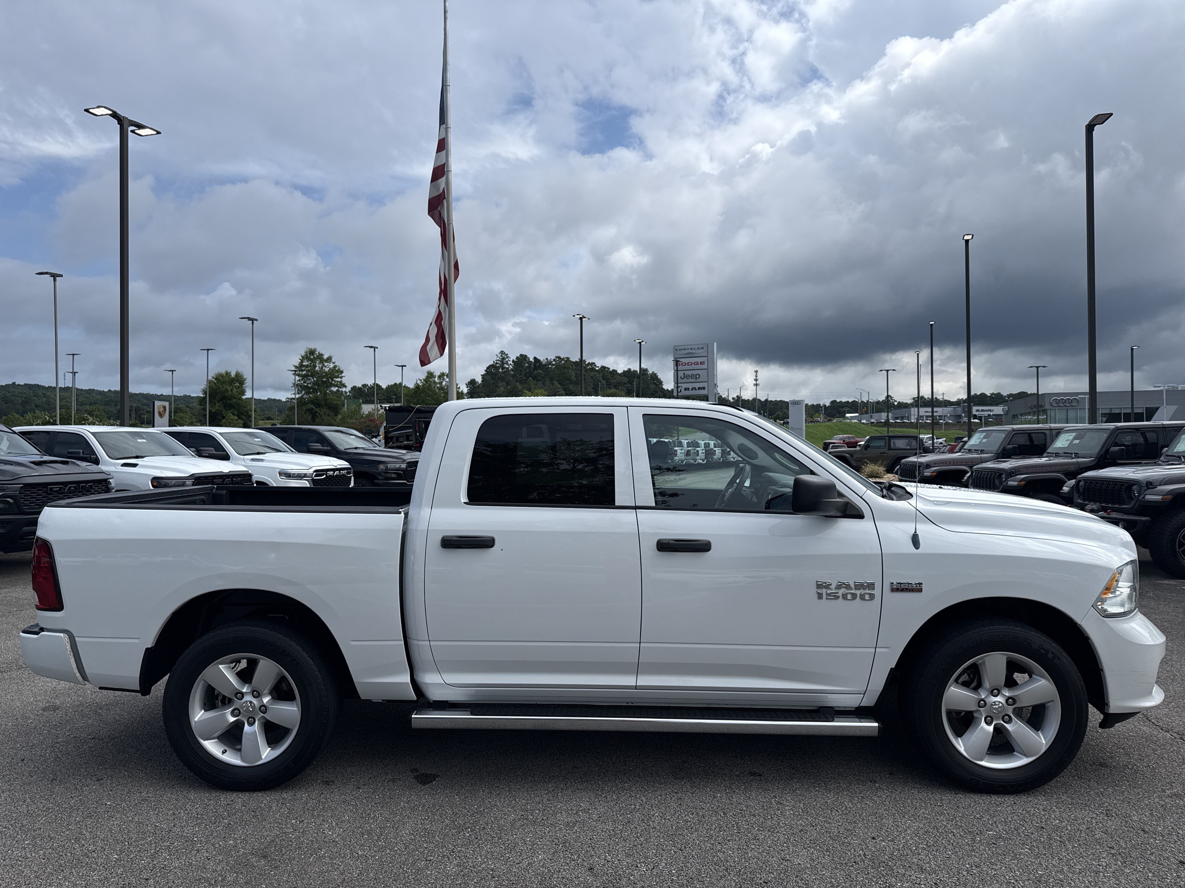 Used 2013 Bright White Ram Express image 8