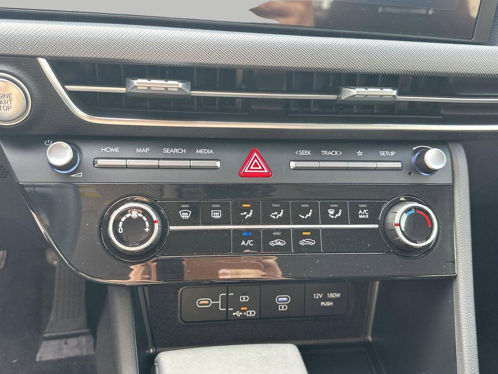 New 2026 Serenity White Hyundai SE image 18