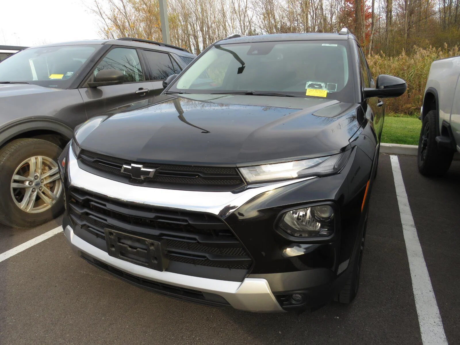 Used 2023 MOSAIC BLACK METALLIC Chevrolet LT image 5