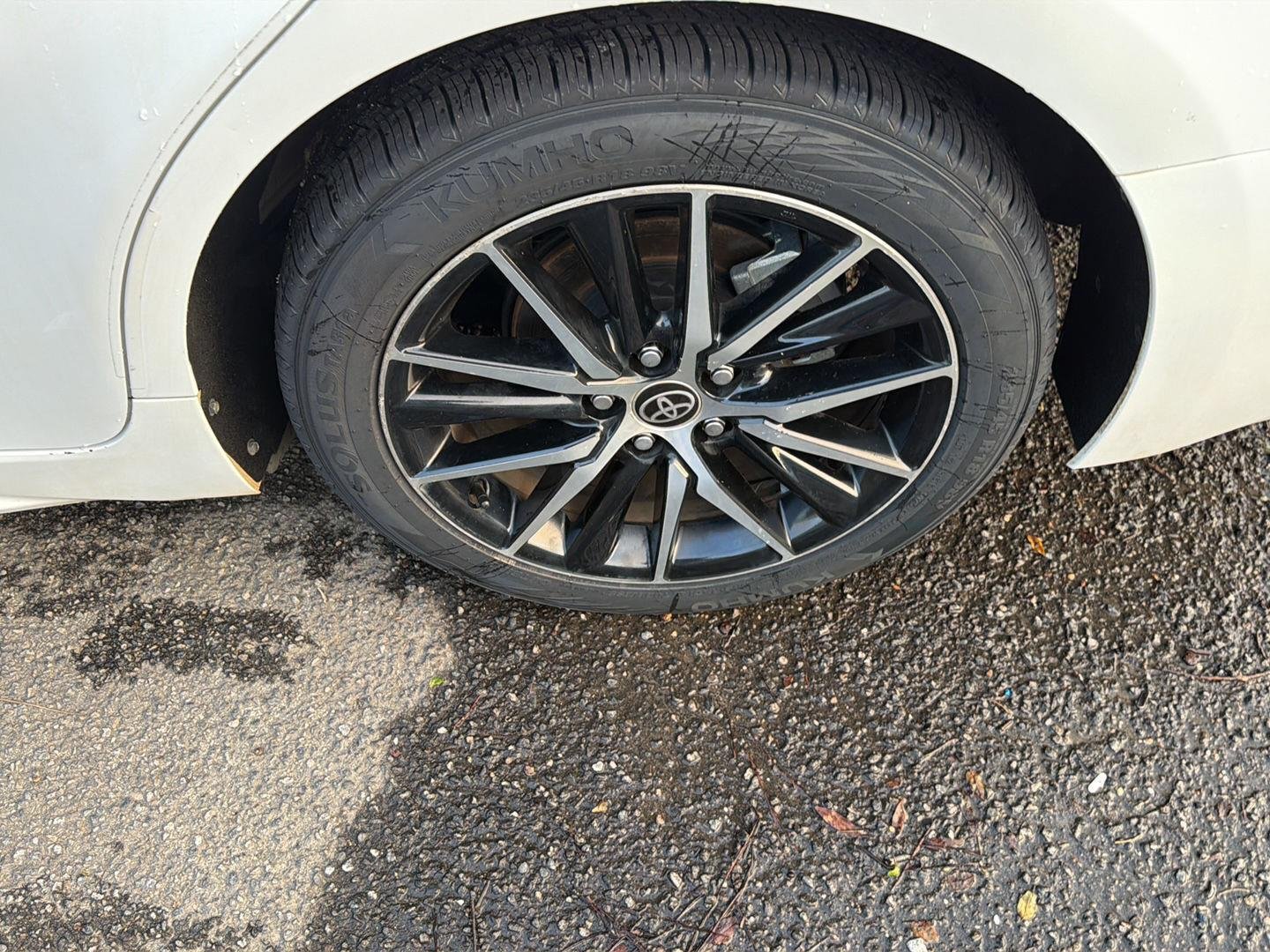 Certified Used 2023 Ice Cap Toyota SE image 36