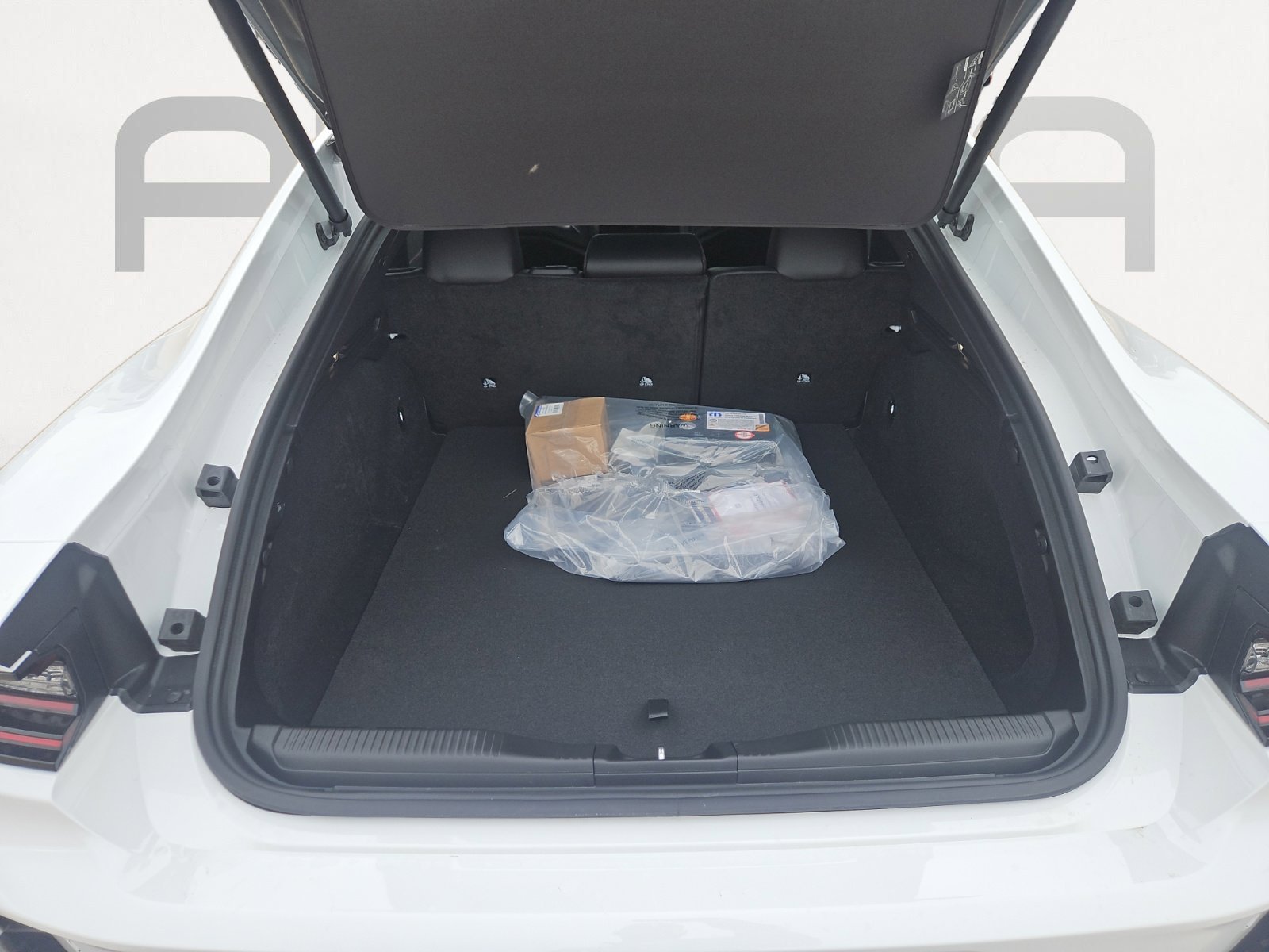 New 2026 White Knuckle Exterior Paint Dodge Scat Pack Plus image 10