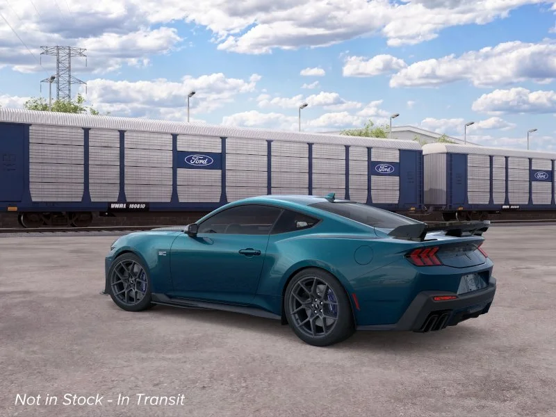 2026 Ford Mustang Dark Horse - Photo 4