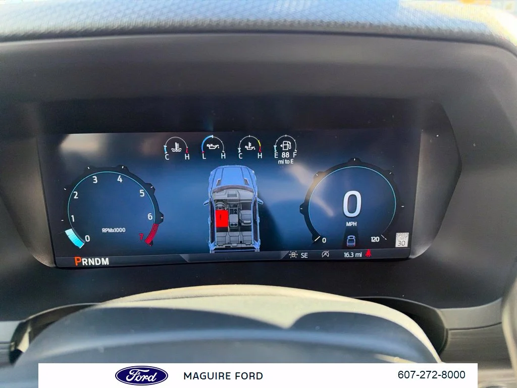 New 2026 Oxford White Ford XLT image 17