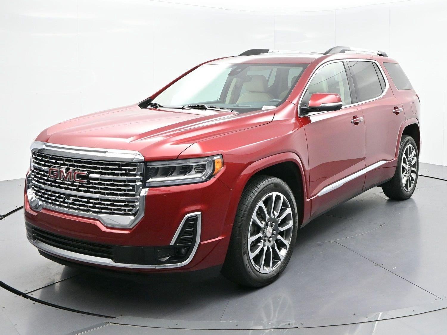 Used 2020 RED QUARTZ TINTCOAT GMC Denali image 3