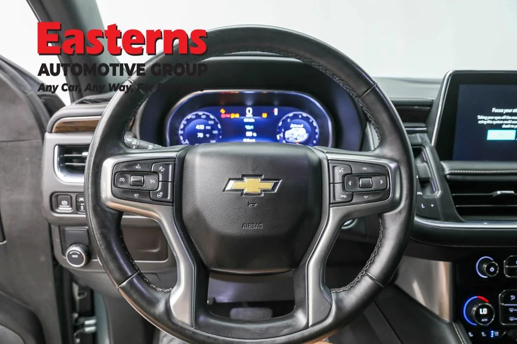 Used 2023 Green Chevrolet Premier image 10