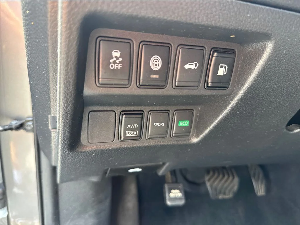 Used 2019 Gun Metallic Nissan SV image 11