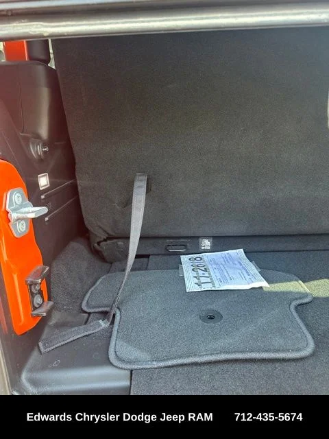 Used 2018 Orange Jeep Rubicon image 18