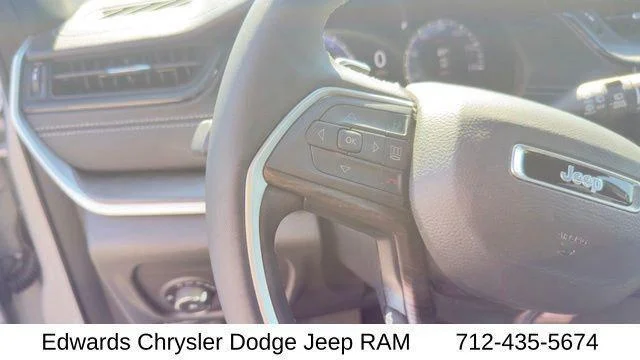 New 2026 Silver Zynith Jeep Limited image 21