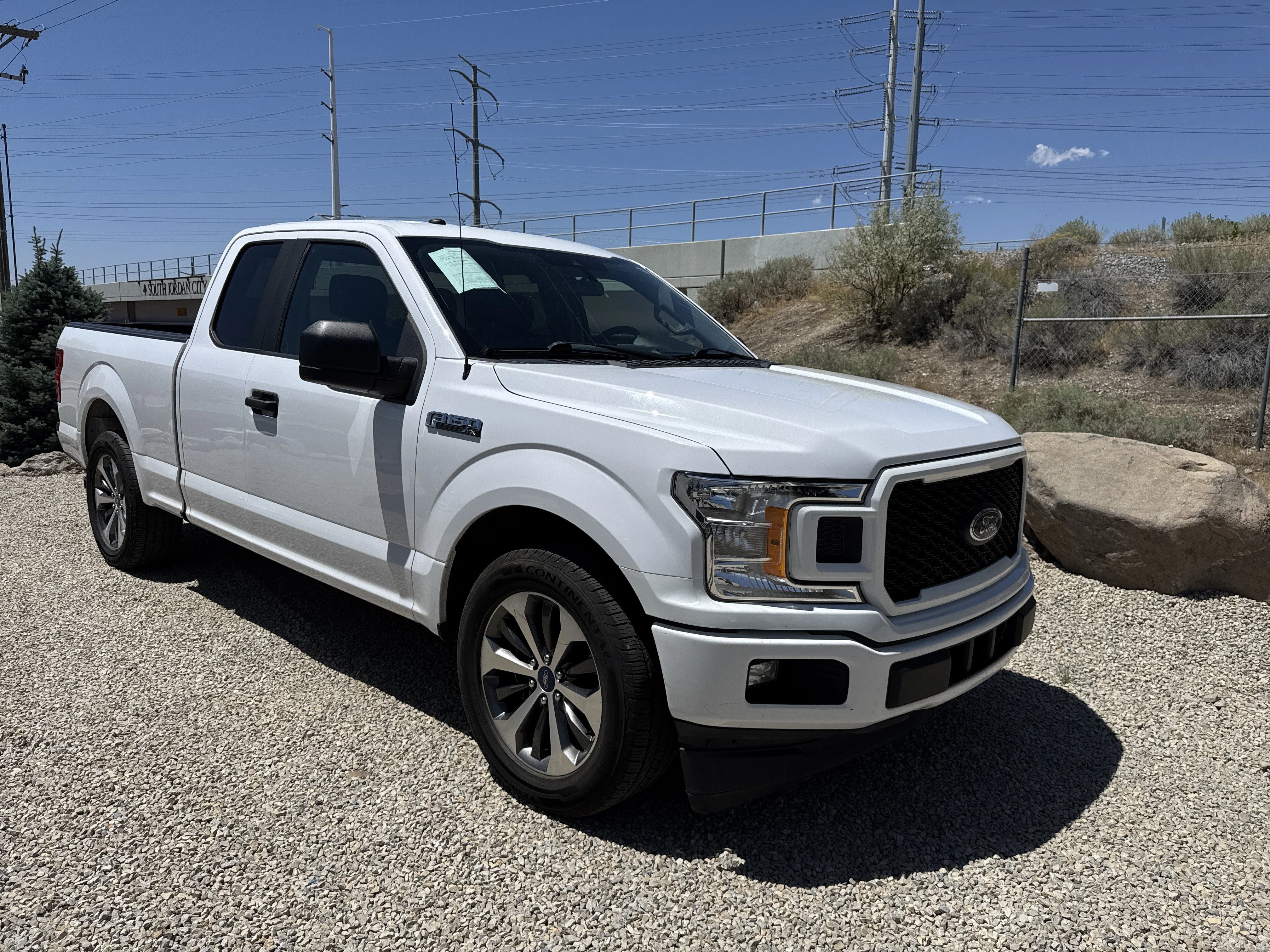 Used 2019 Oxford White Ford XL image 2