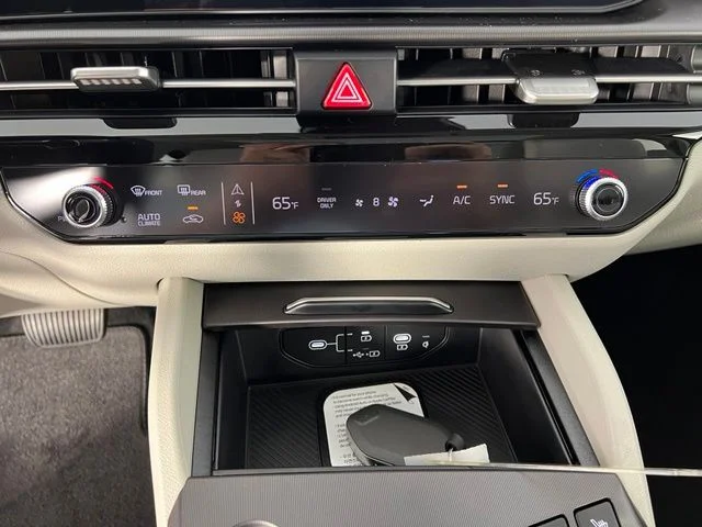 New 2027  Kia SX-Prestige image 23