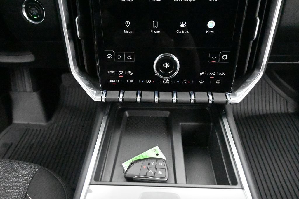 New 2026 Sterling Metallic GMC Elevation image 12