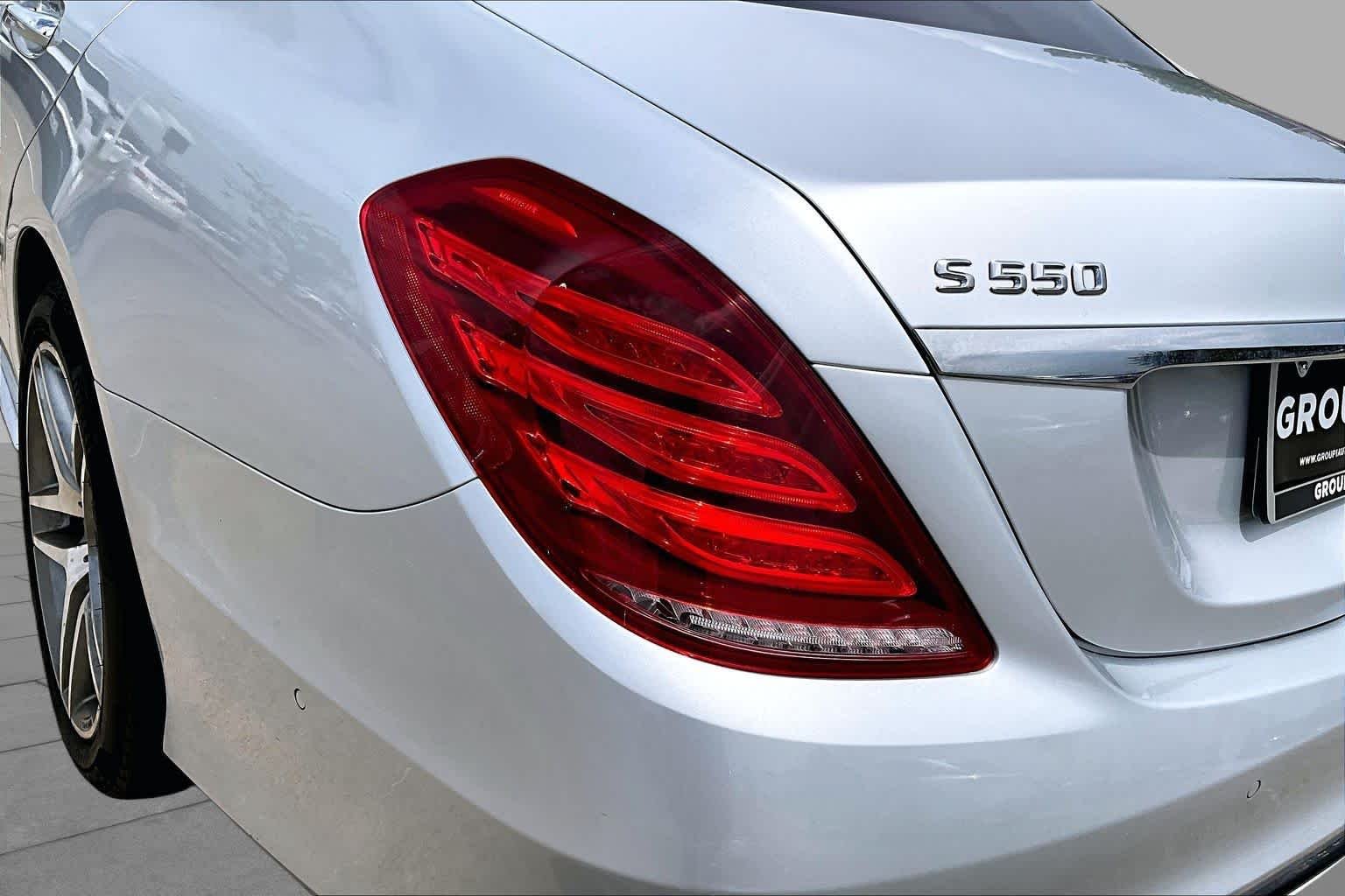 Used 2014 Iridium Silver Metallic Mercedes-Benz S 550 image 26