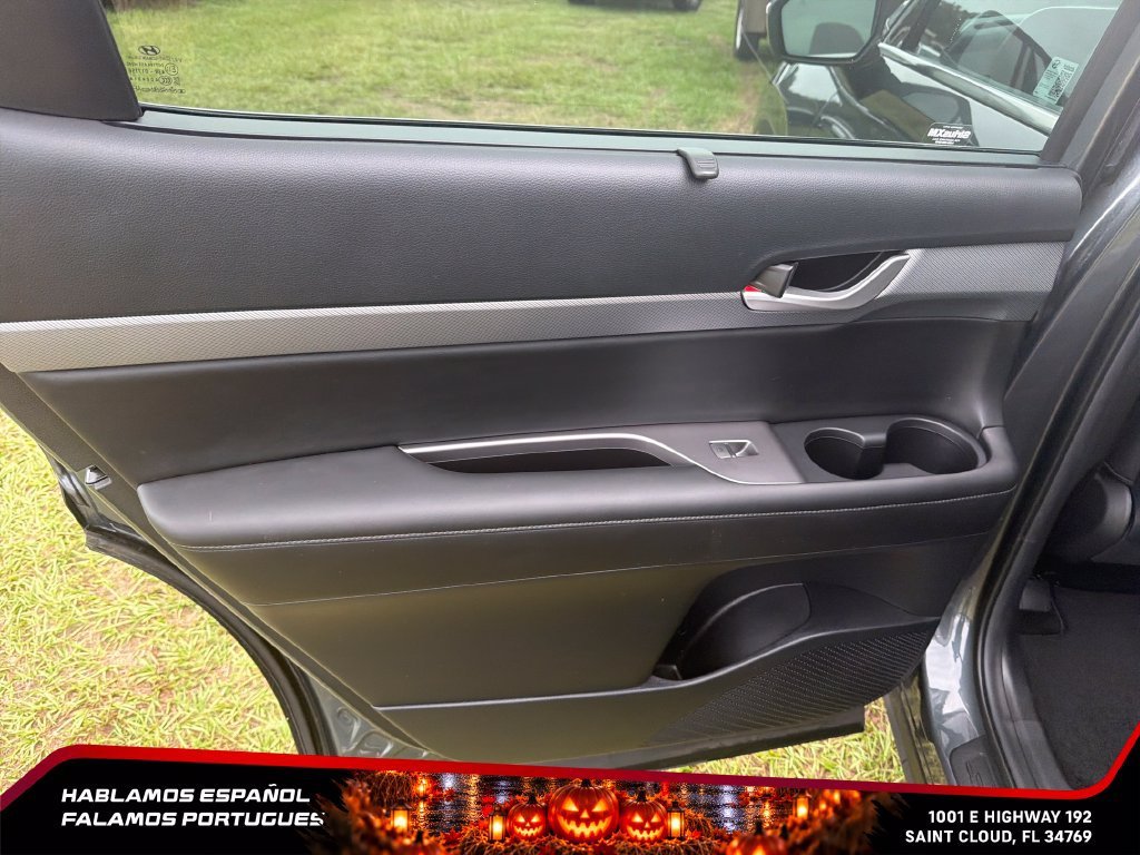 Used 2025 Gray Hyundai SEL Premium image 25