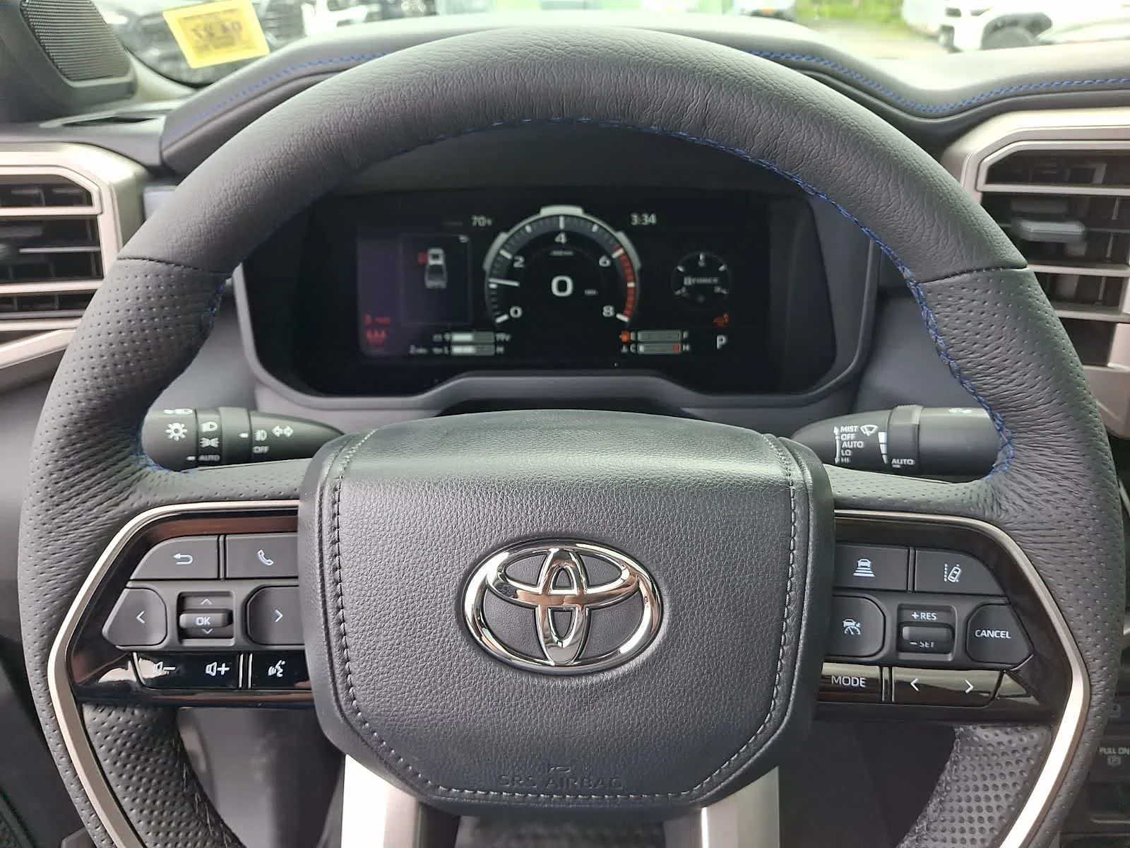New 2026 Magnetic Gray Metallic Toyota  Platinum image 15