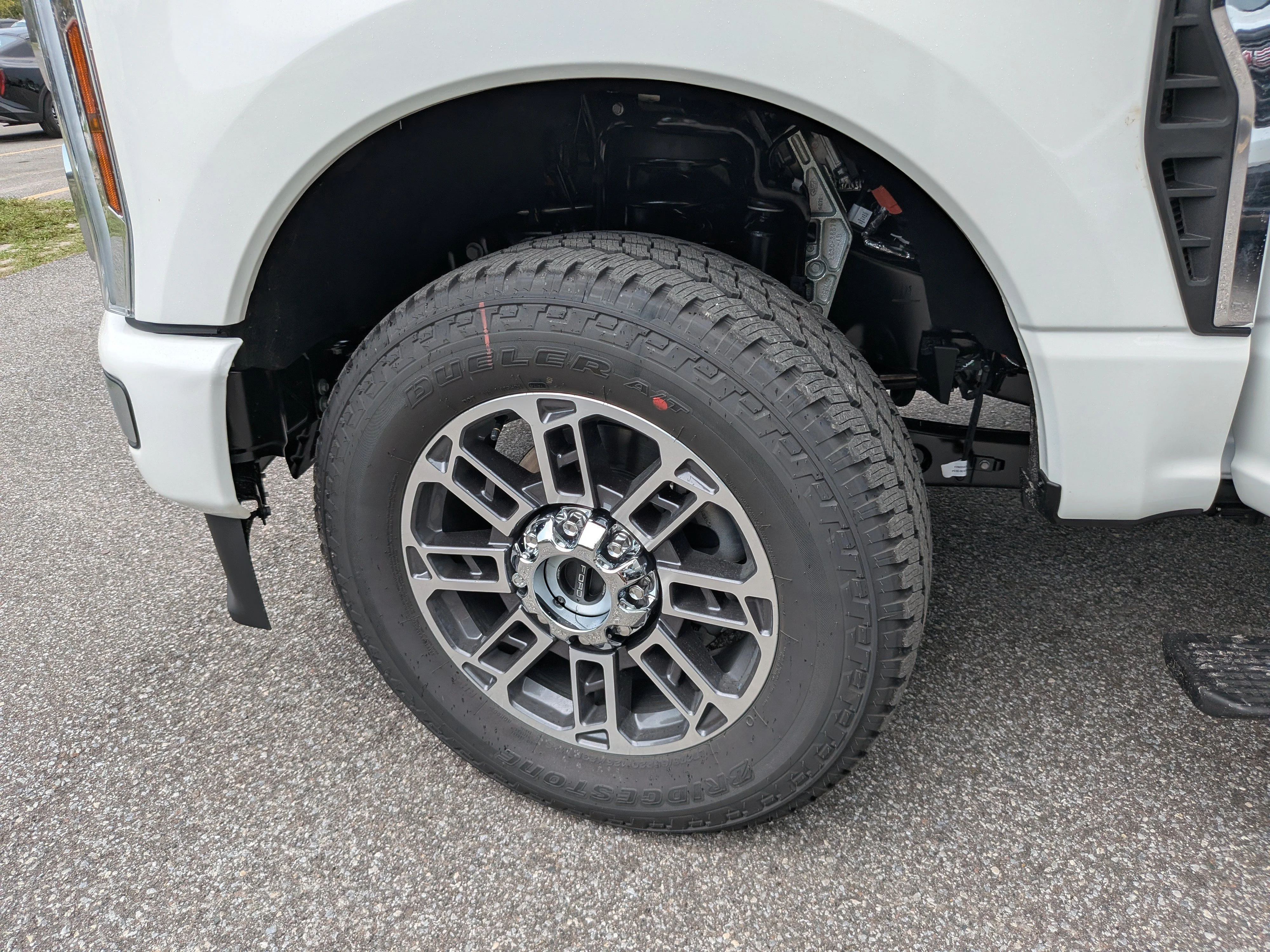 New 2026 Star White Metallic Tri-Coat Ford F-250® Platinum® image 34