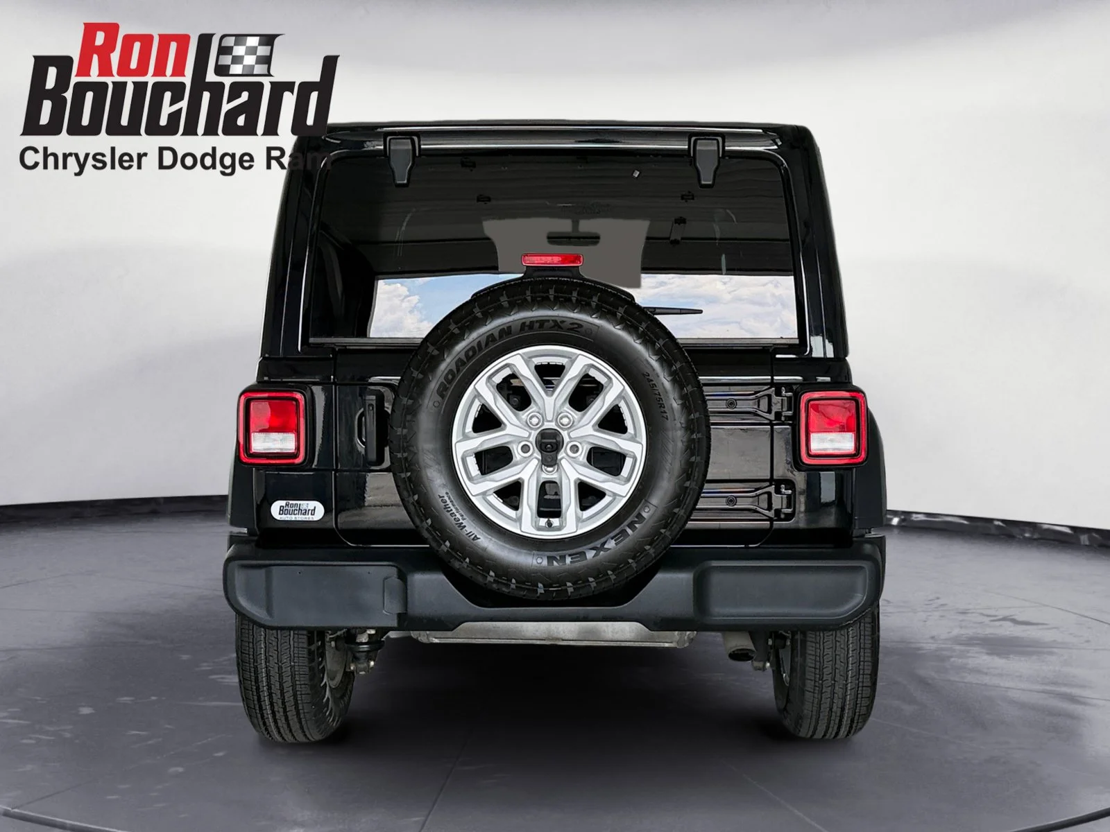 Used 2023 Black Clearcoat Jeep Sport S image 3