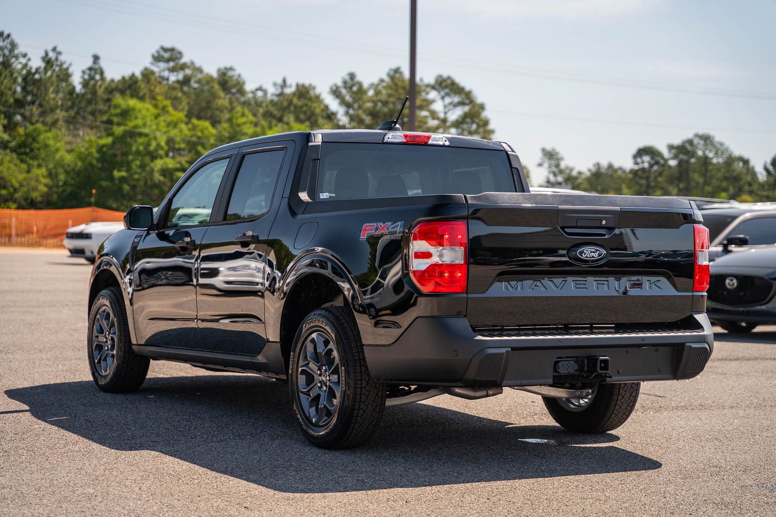 New 2026 Shadow Black Ford XLT image 4
