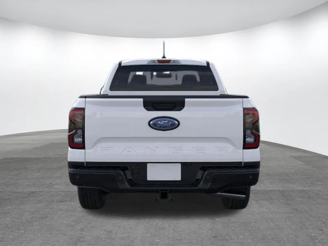 New 2026 Oxford White Ford XLT image 5