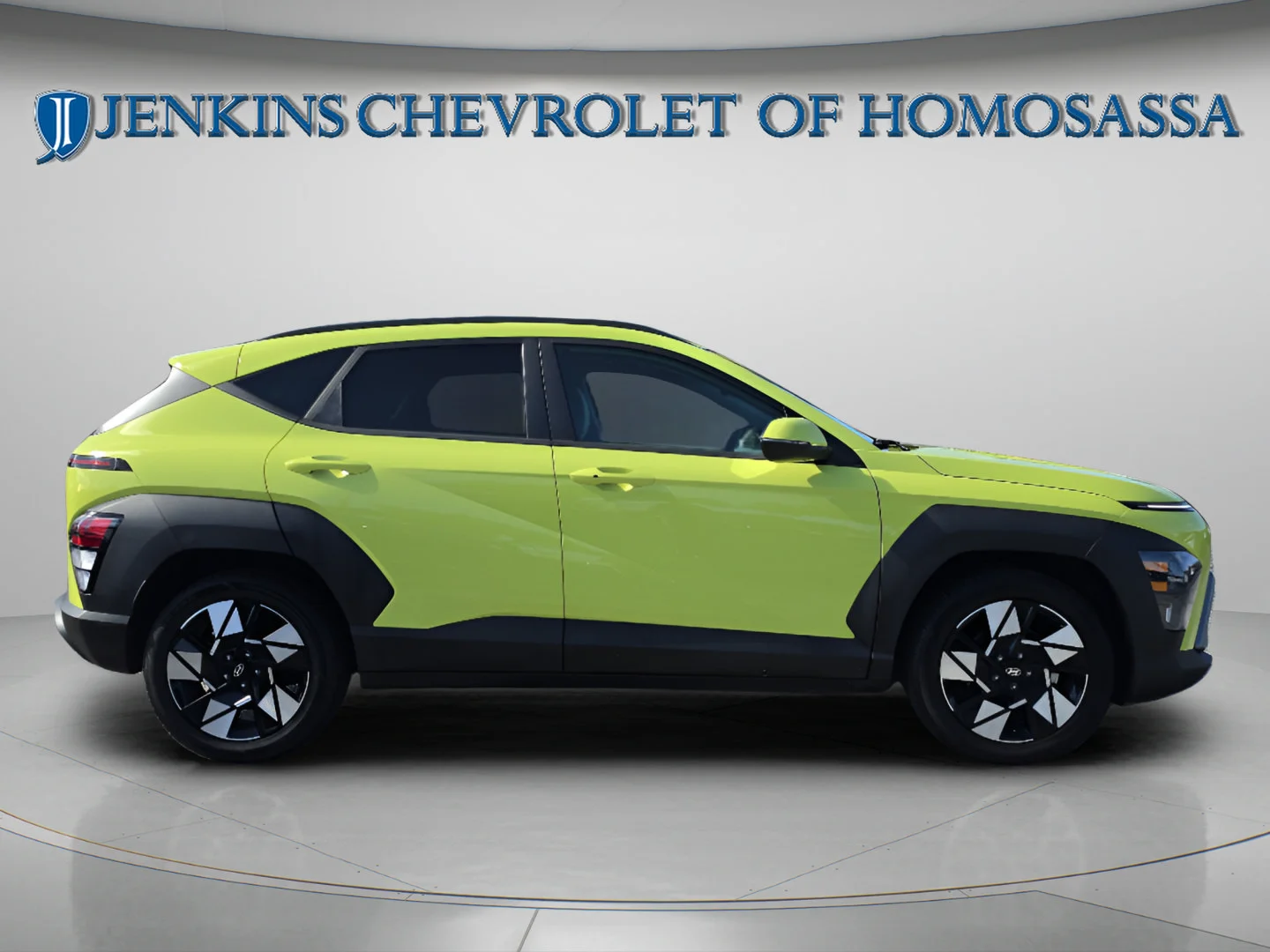 Used 2024 Neoteric Yellow Hyundai SEL image 3
