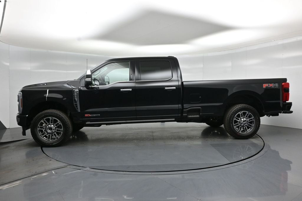 New 2026 Agate Black Metallic Ford Platinum image 30