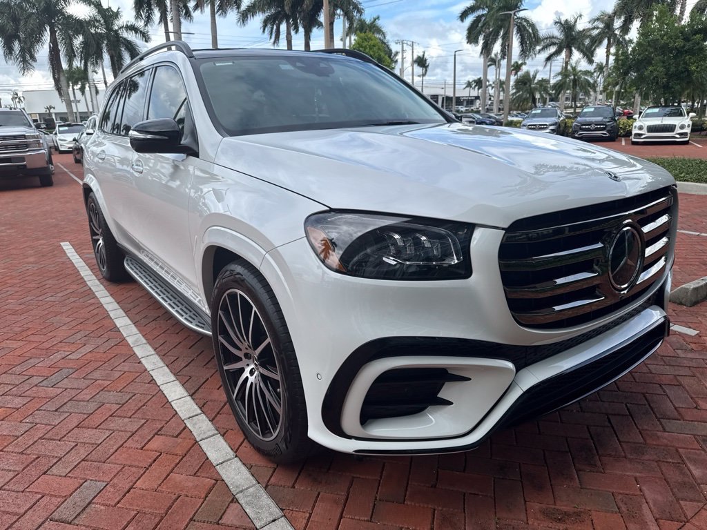 Certified Used 2026 White Mercedes-Benz GLS 450 image 1