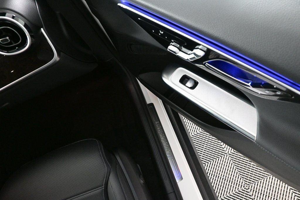 2025 Mercedes-Benz GLC Base - Photo 21