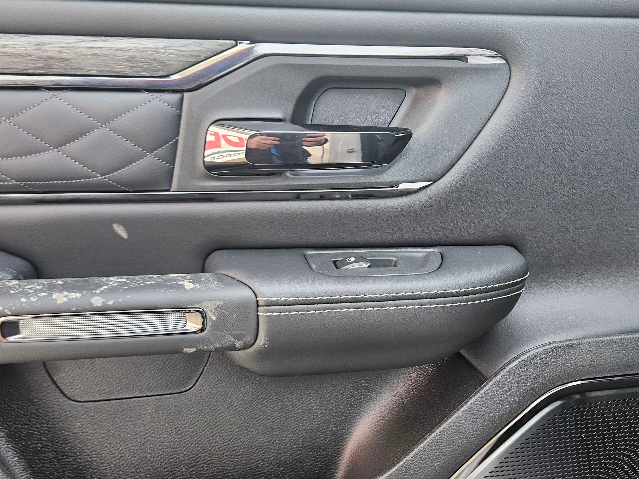 2026 RAM 1500 Limited - Photo 21