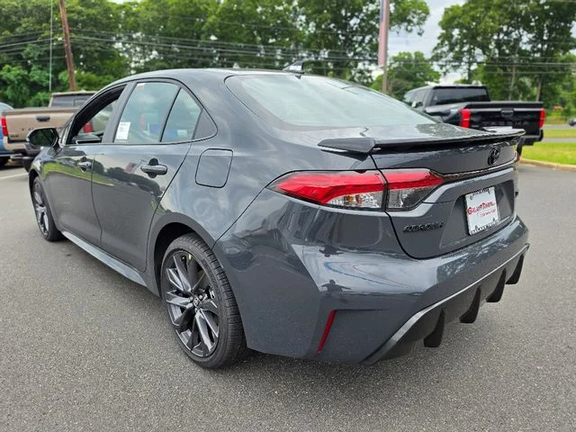 New 2026 Underground with Midnight Black Metallic roof Toyota XSE image 4