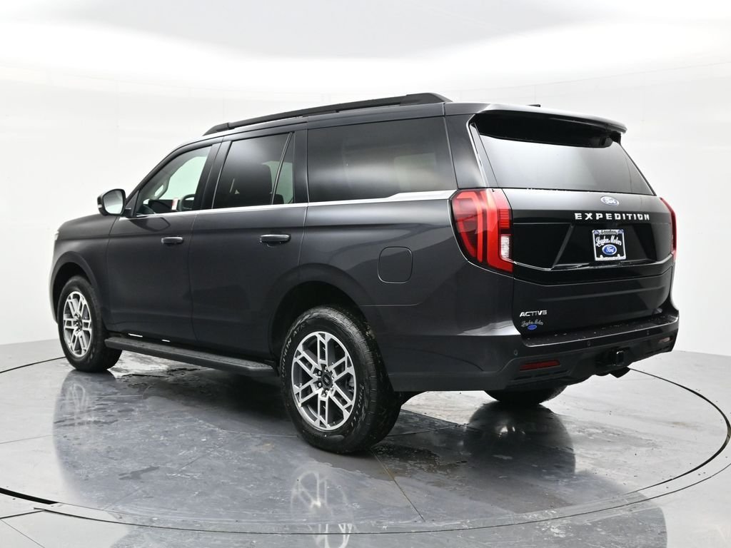 New 2025 Dark Matter Gray Metallic Ford Active image 7