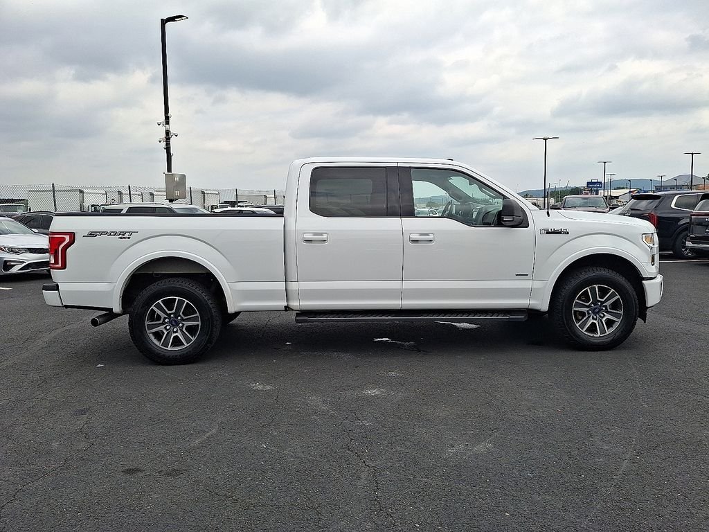 Used 2017 White Ford  image 7