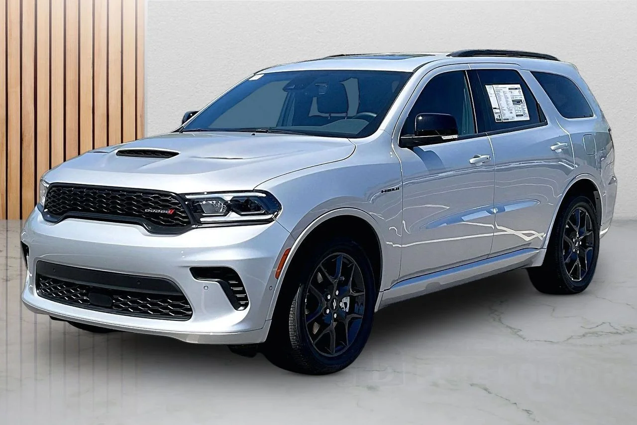 New 2026 Triple Nickel Exterior Paint Dodge  image 4