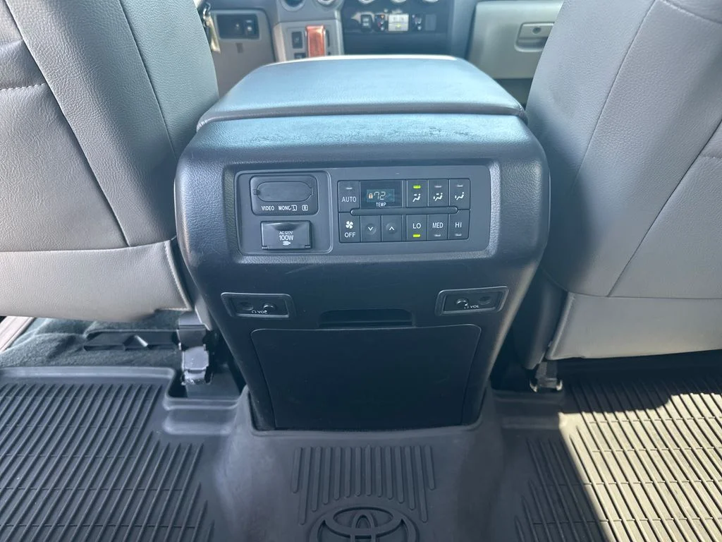 Used 2017 Black Toyota Platinum image 17