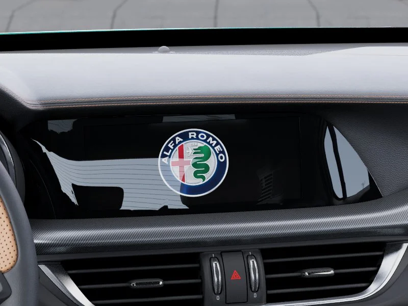 New 2025 Verde (Green) Fangio Metallic Exterior Paint Alfa Romeo Base image 28