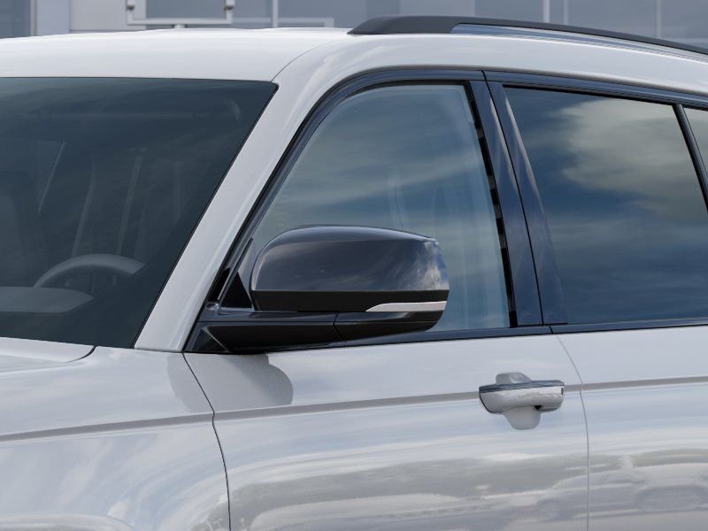New 2025 Bright White Clear-Coat Exterior Paint Jeep Limited image 13