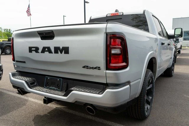 New 2026 Silver Zynith Exterior Paint RAM Big Horn/Lone Star image 5