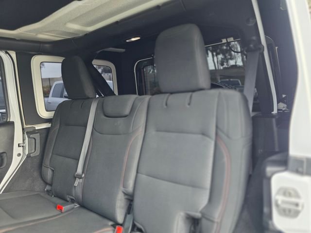 Used 2021 White Jeep Unlimited Rubicon image 15