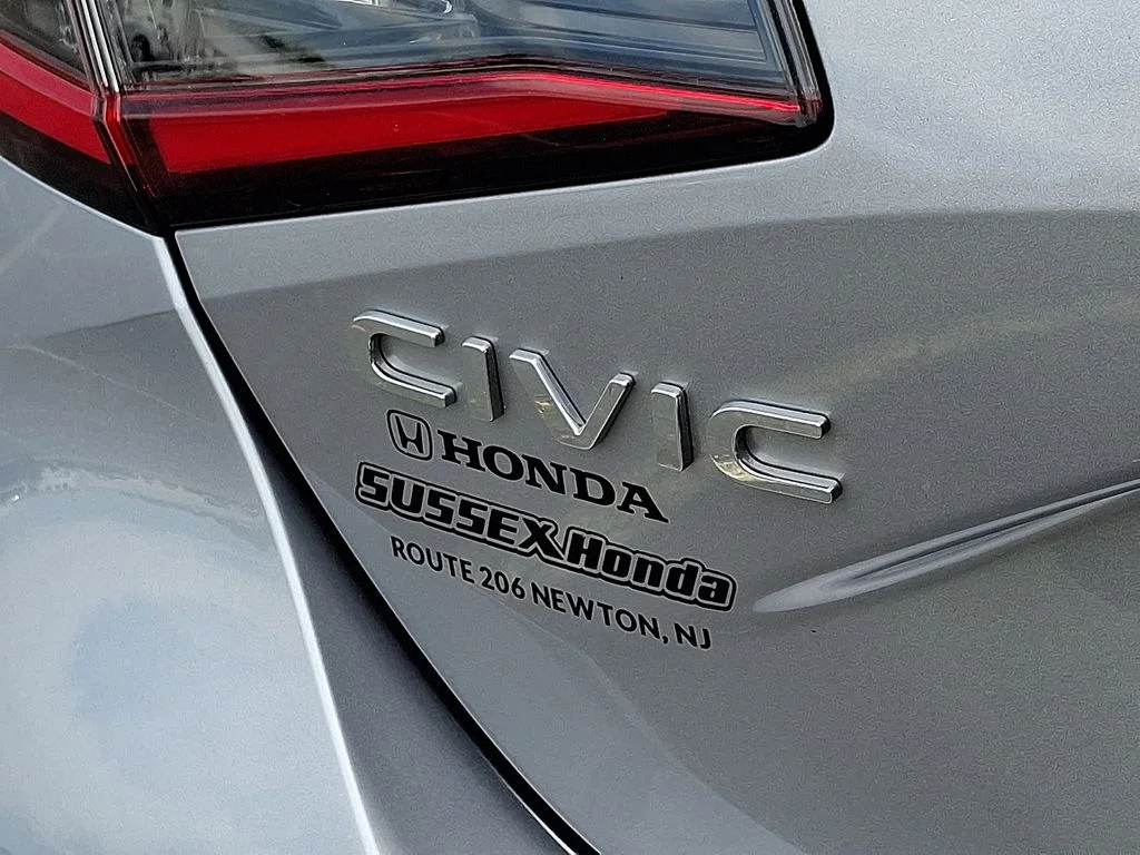 Certified Used 2024 Lunar Silver Metallic Honda EX-L image 30