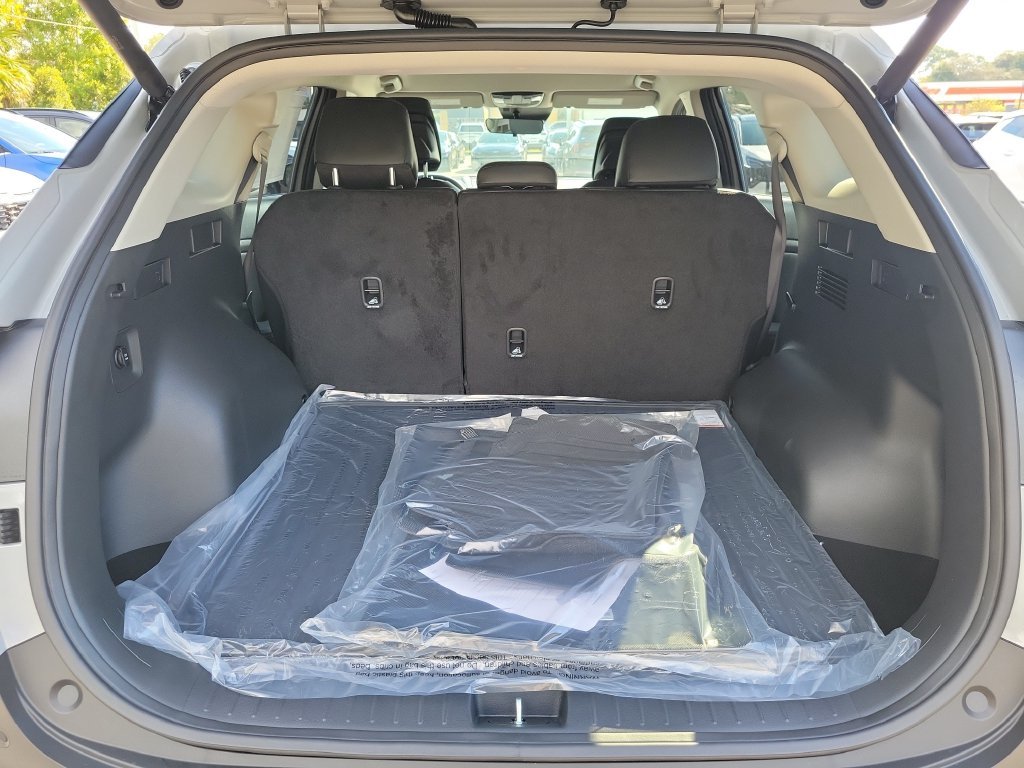 New 2027 Wolf Gray Kia EX image 14
