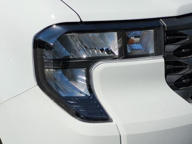 New 2026 Space White Metallic Ford XLT image 85