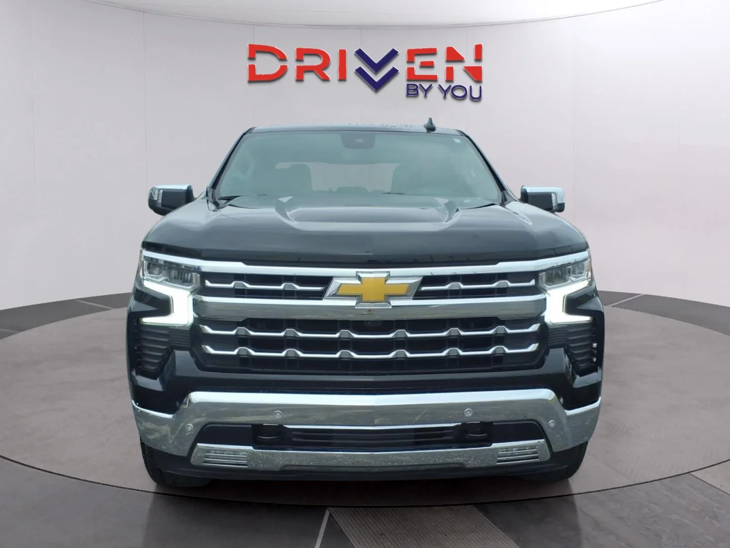 Used 2025 Black Chevrolet LTZ image 8