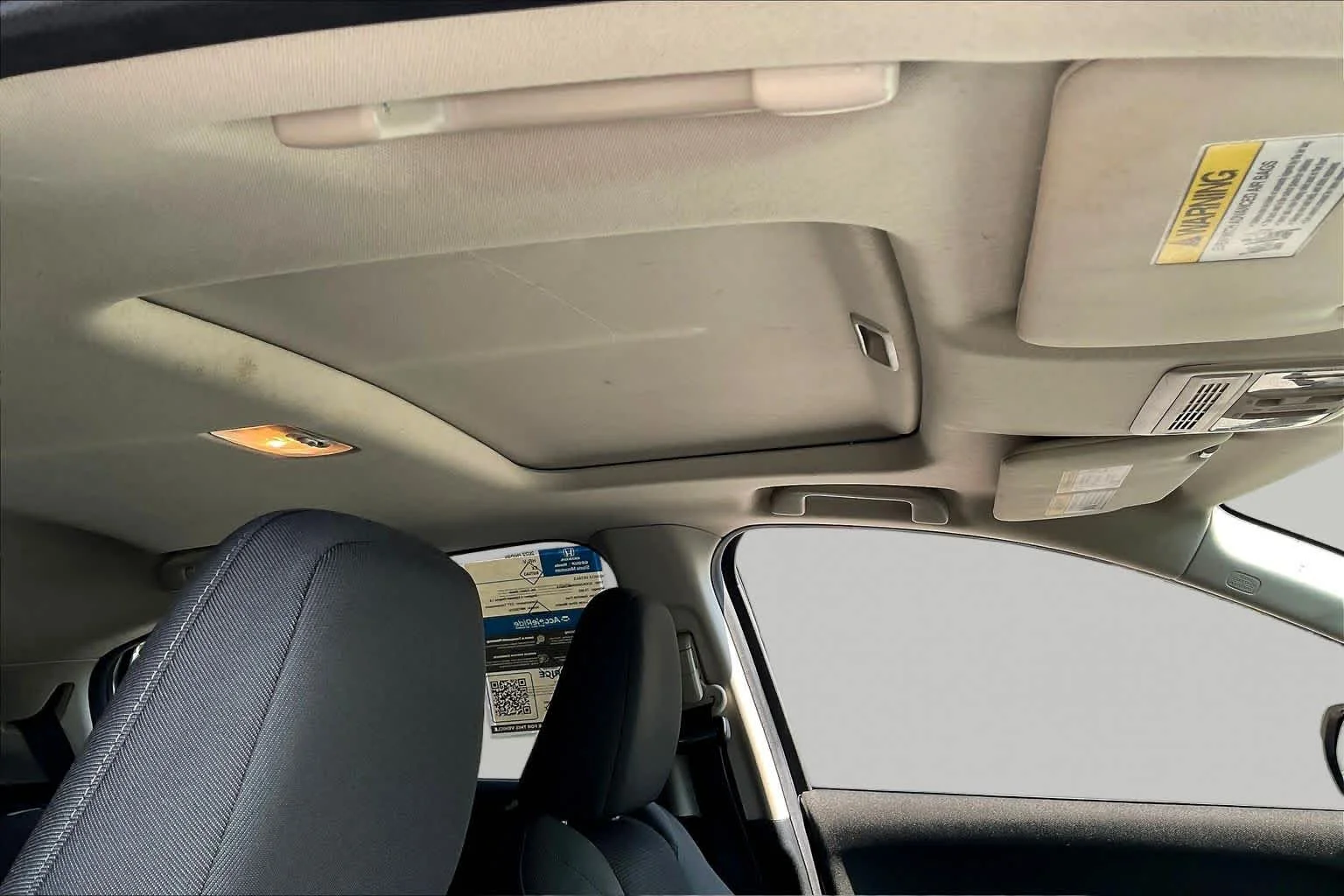 Used 2022 Lunar Silver Metallic Honda EX image 14